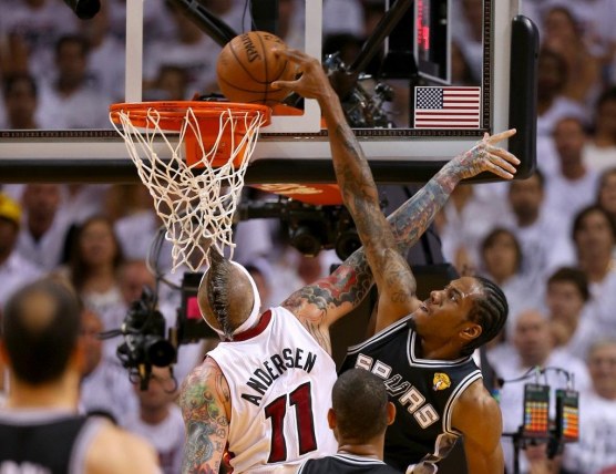 kawhi-leonard-miami-heat-san-antonio-spurs-fjvycxrhdcdx-dunk-577261715