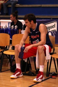 102-claver-hyperdunk-682x1024