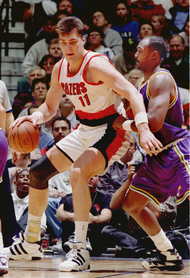 blazers-sabonis-jazzjpg-9bdf4e0e92476ba5