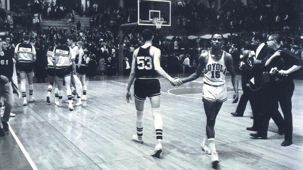 ap483887565655_wide-14457bdff78ff5267858d3181ae0837248236713-s600-c85