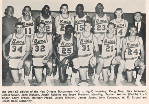 Bucs 67-68 Home Team (2)