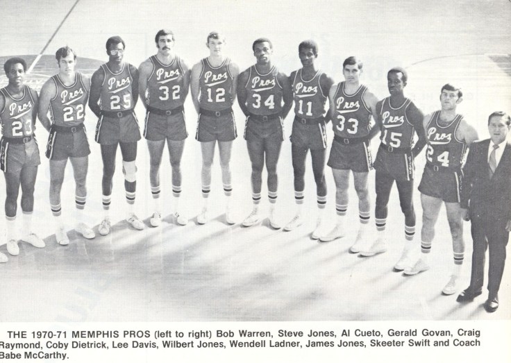 Pros 70-71 Road Team